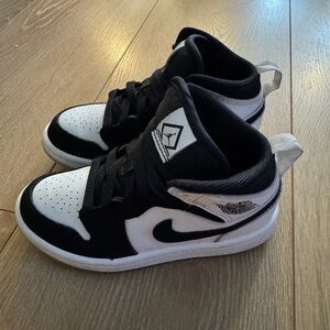 Nike Jordan 1 Kids Black and White High-Top Sneakers